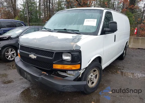 2008 Chevrolet Express Work Van из США, поврежденный, VIN 1GCFG15X581222637